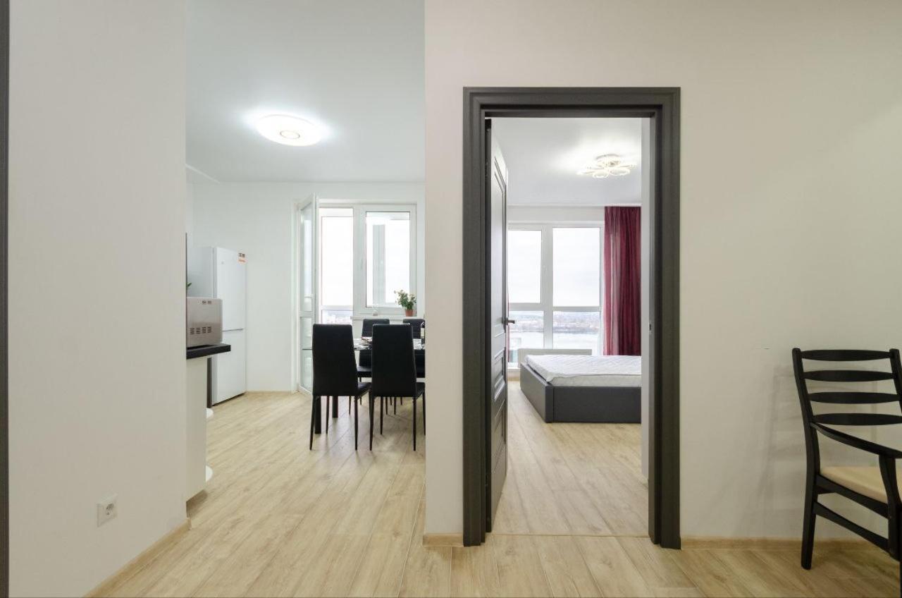 Your Apartment Kharkivska Kiew Exterior foto