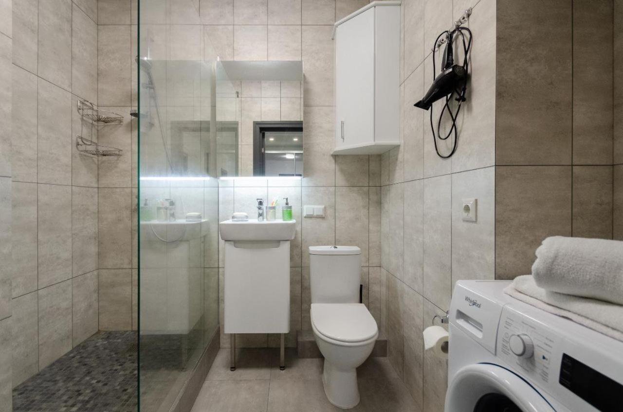 Your Apartment Kharkivska Kiew Exterior foto